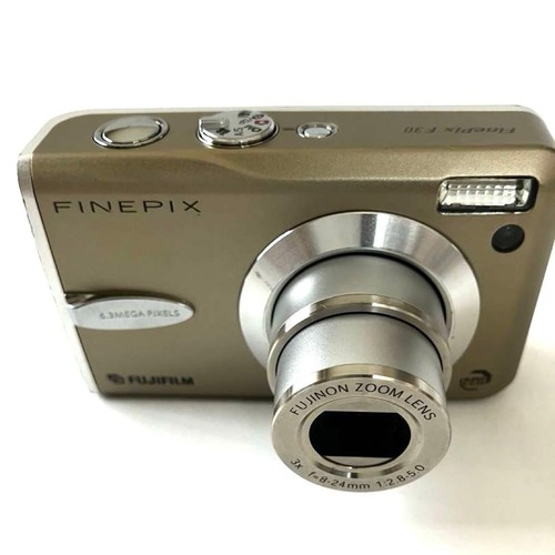 Fotocamera digitale compatta