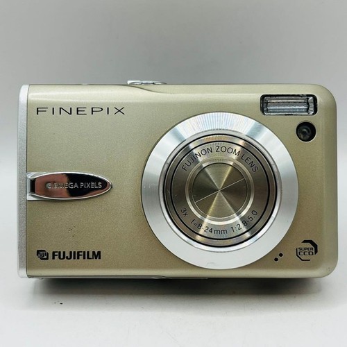 Fotocamera digitale compatta