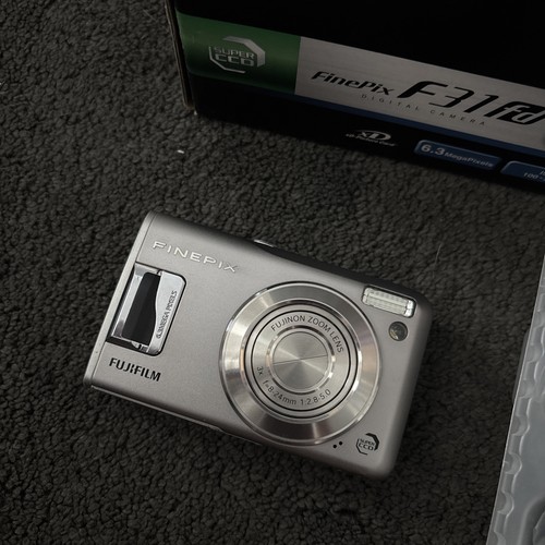 Fujifilm finepix f31fd argento - fujifilm,
