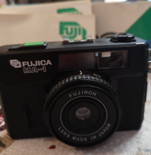 Macchina fotografica fuji - macchina,