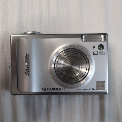 Fujifilm finepix f10 - fujifilm,